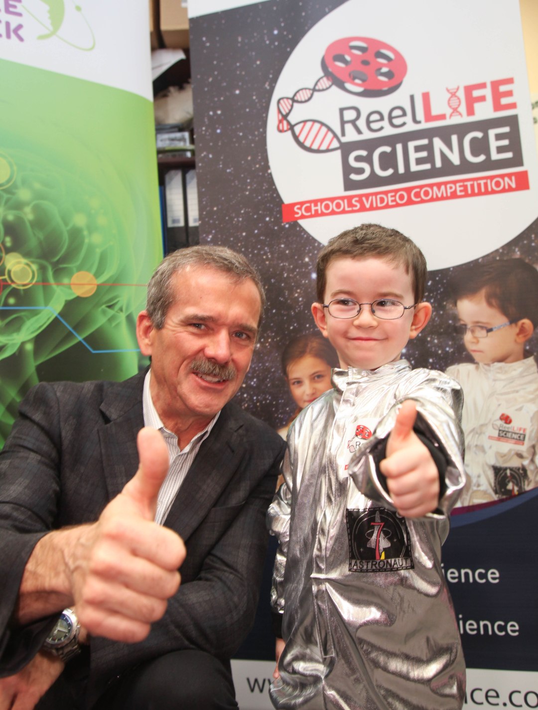 ReelLIFE SCIENCE Meets Cmdr. Chris Hadfield! – ReelLIFE SCIENCE